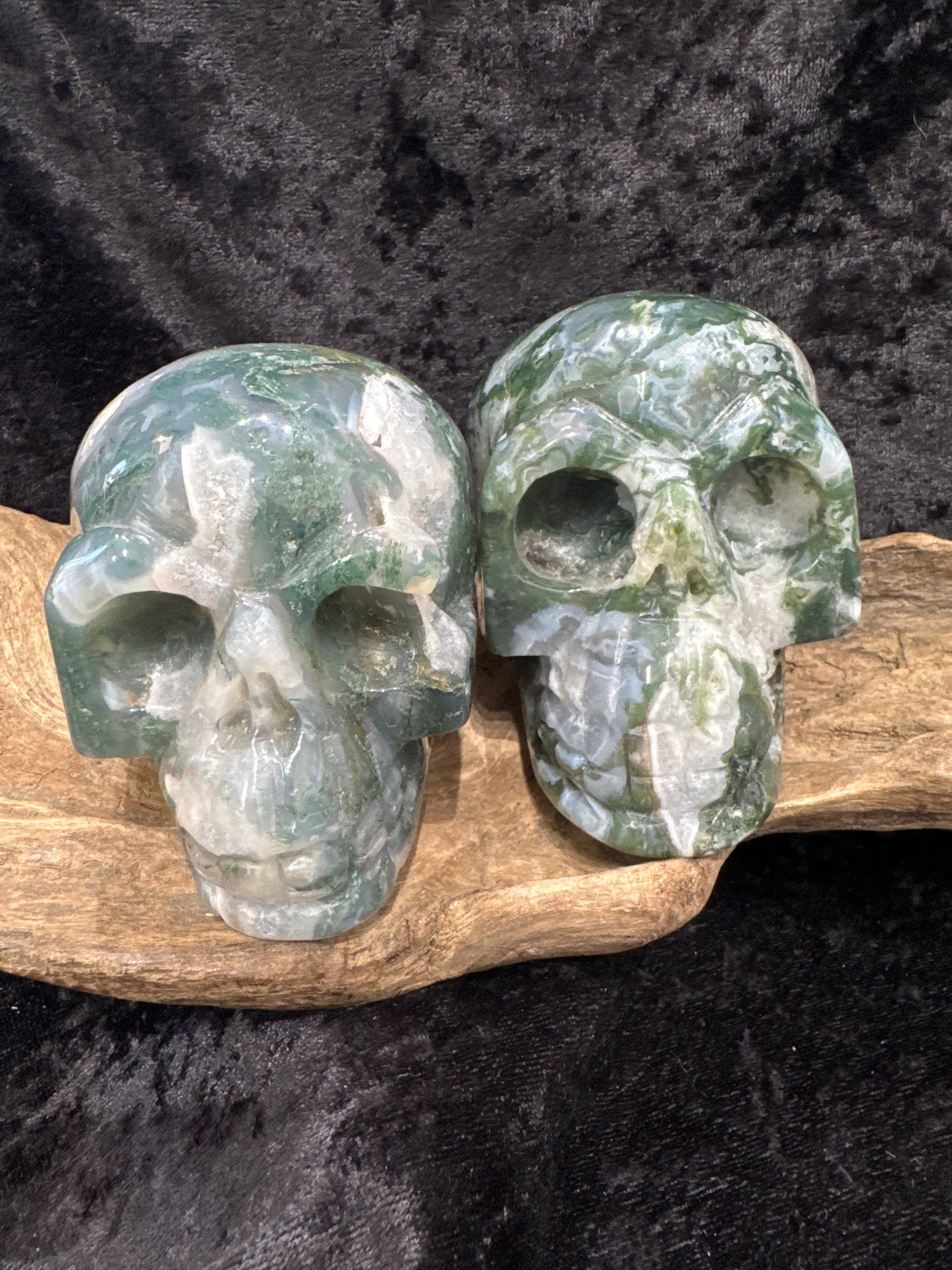 Moss Agate skull carving