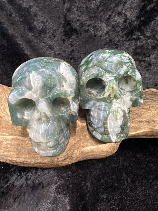 Moss Agate skull carving