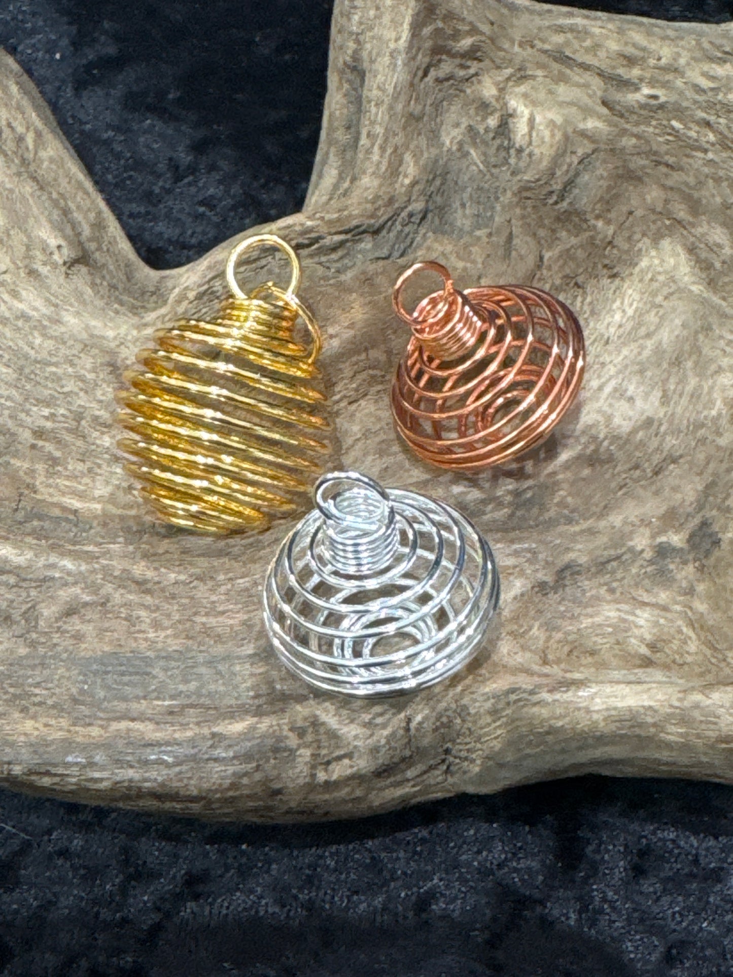Crystal Cage Pendant (Expandable)