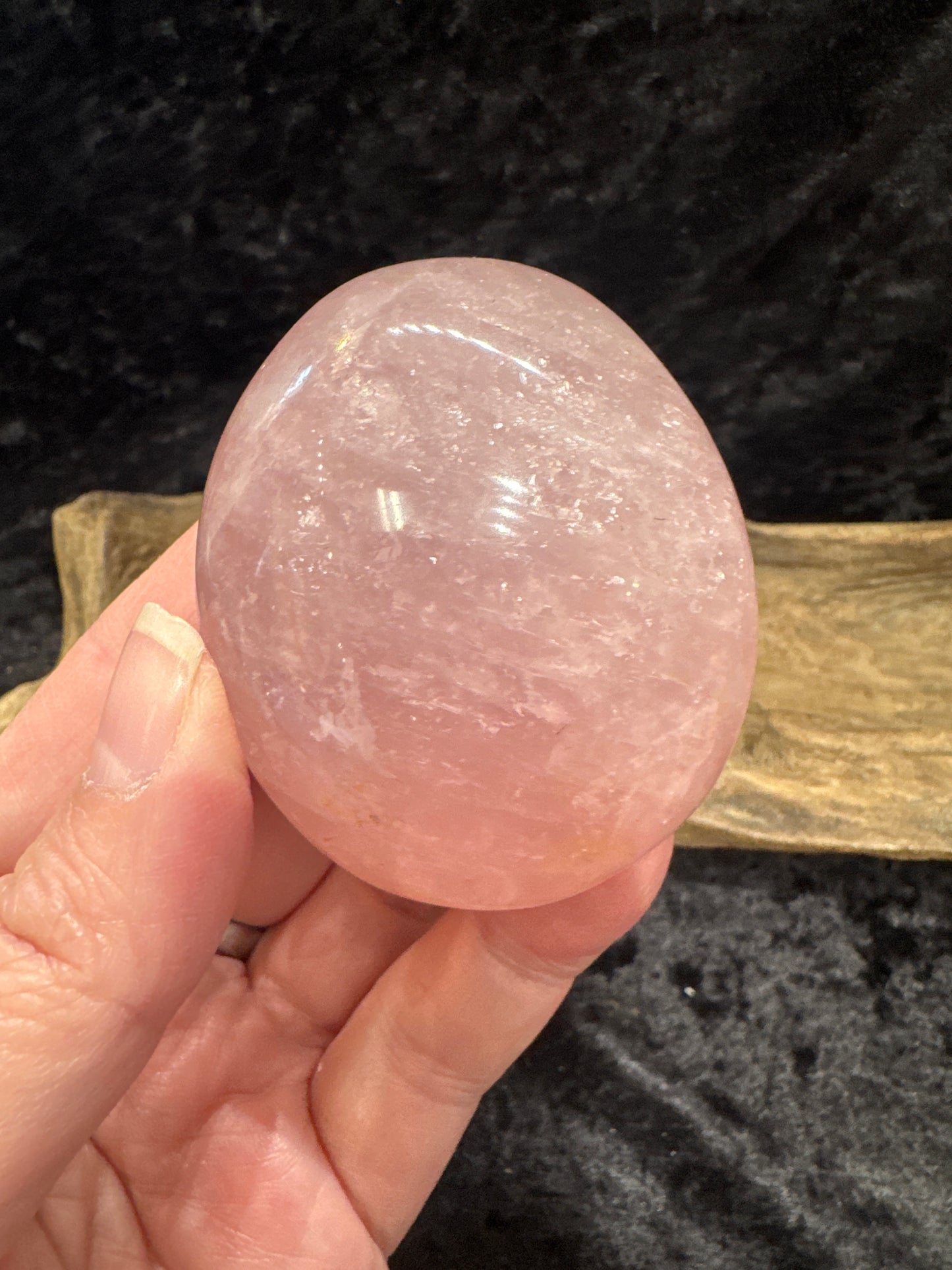 Rose quartz palm stone