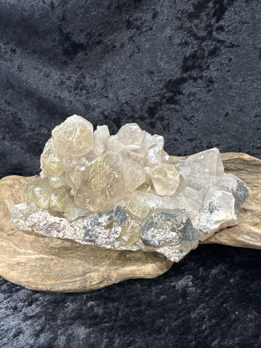 Rutilated Quartz cluster