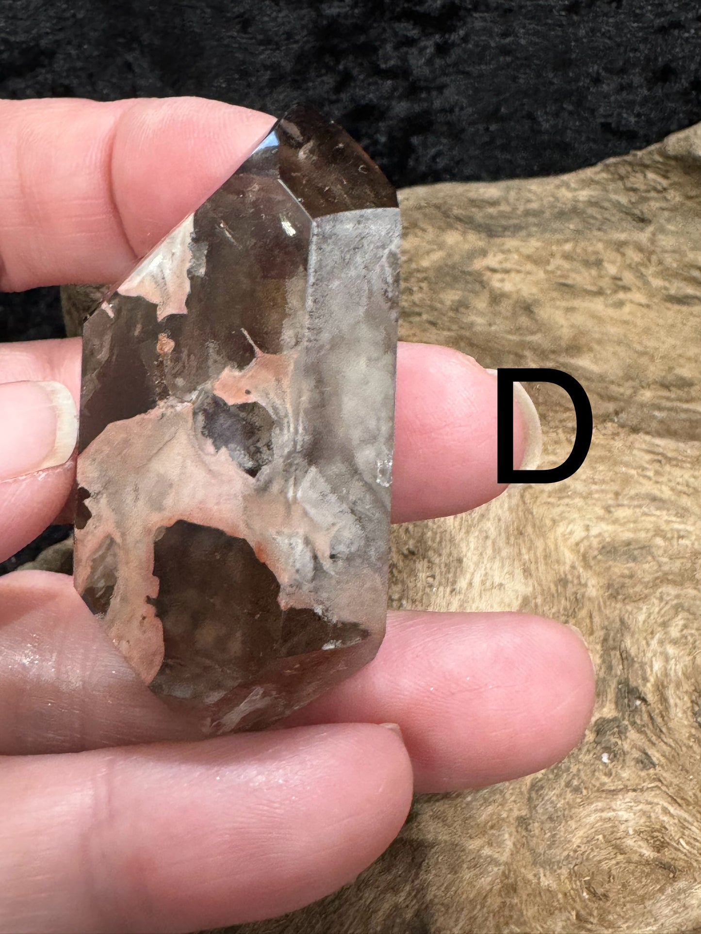 Lodolite polished points and freeform shapes