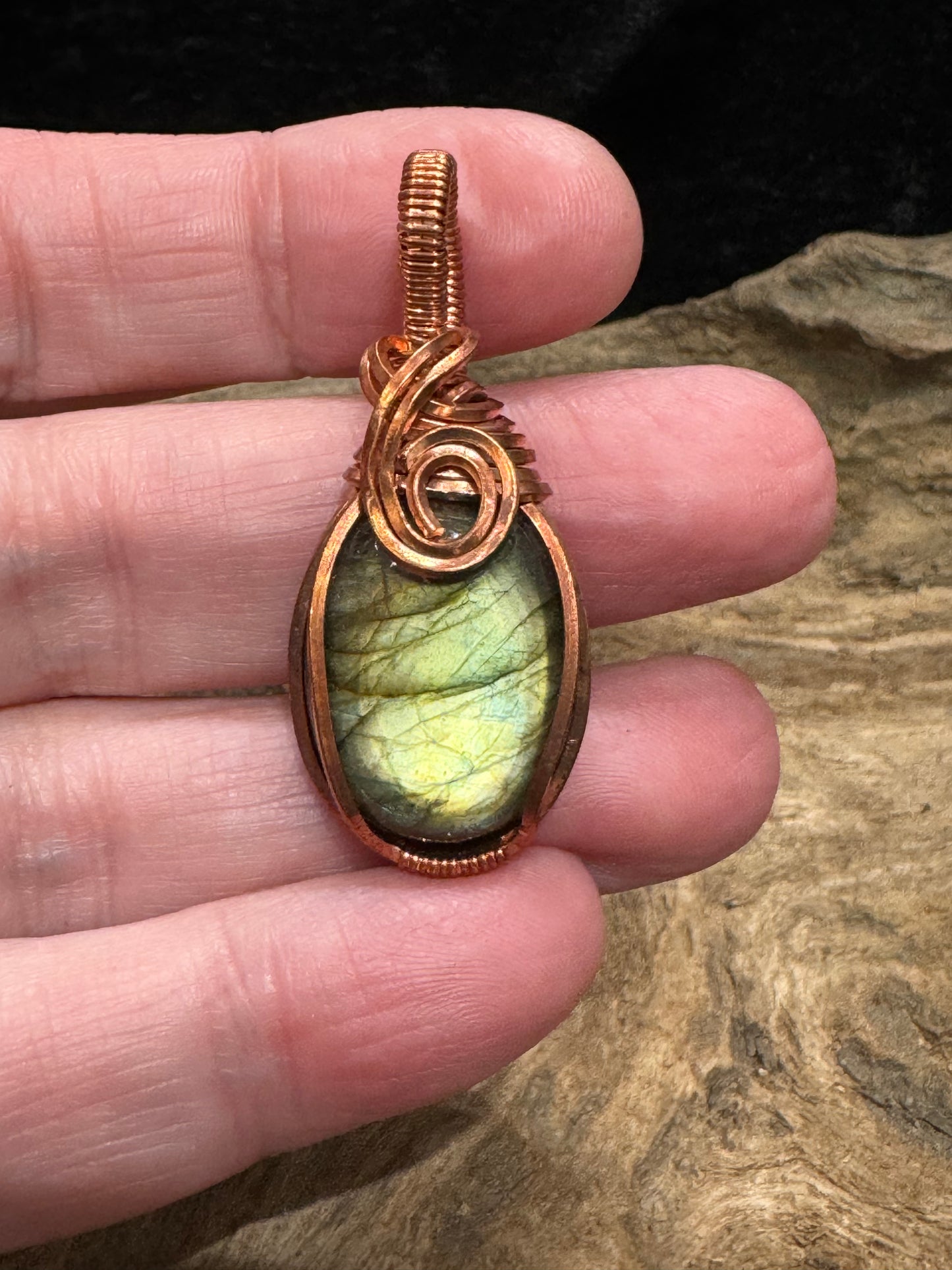 Labradorite wire wrapped pendant - I know