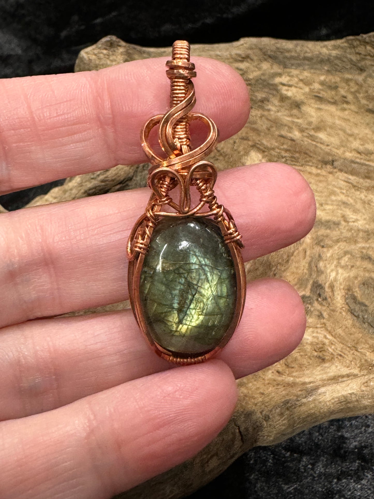 Labradorite wire wrapped pendant - I know