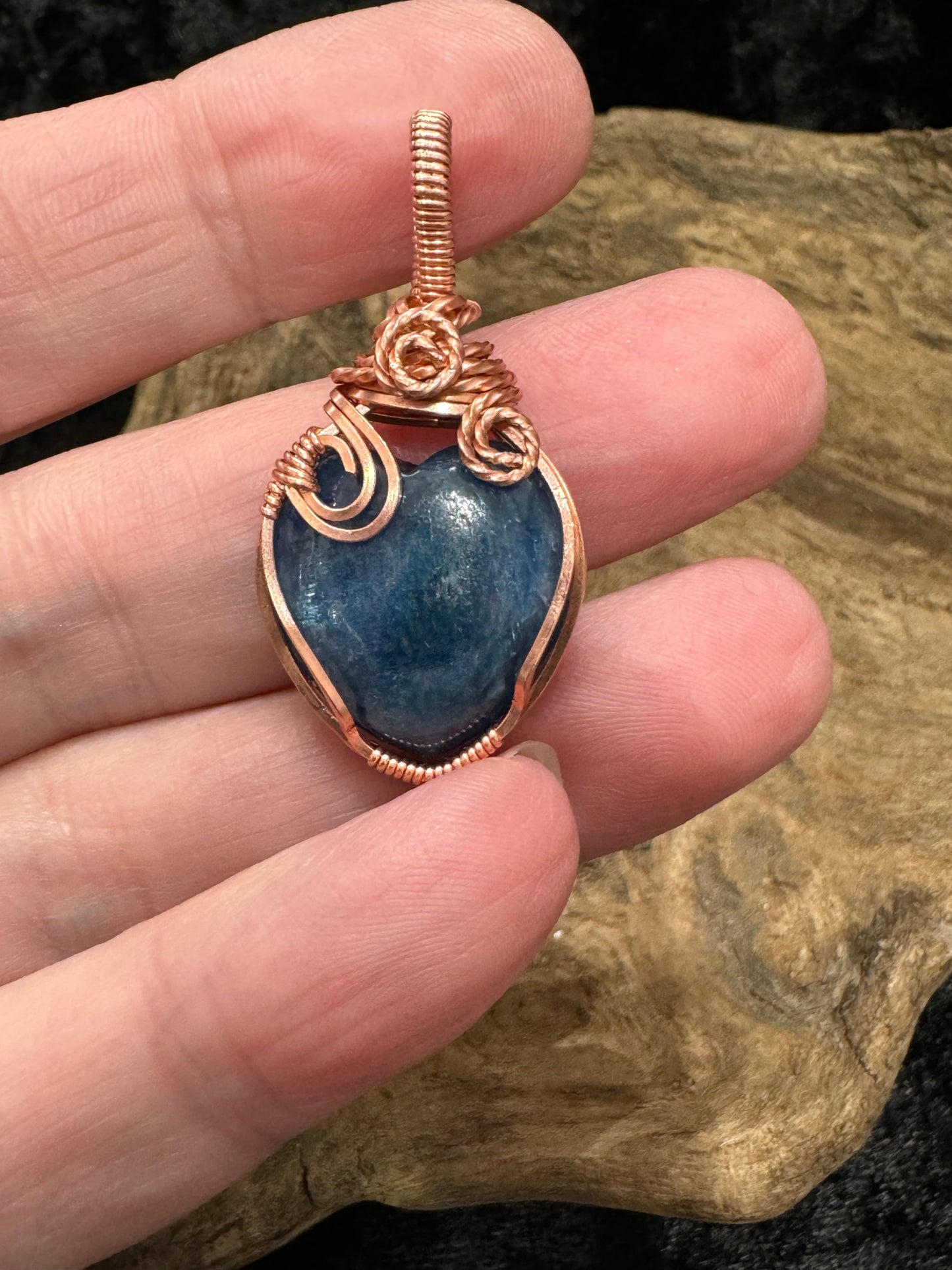 Blue Kyanite wire wrapped pendant - I am calm, clear and balanced