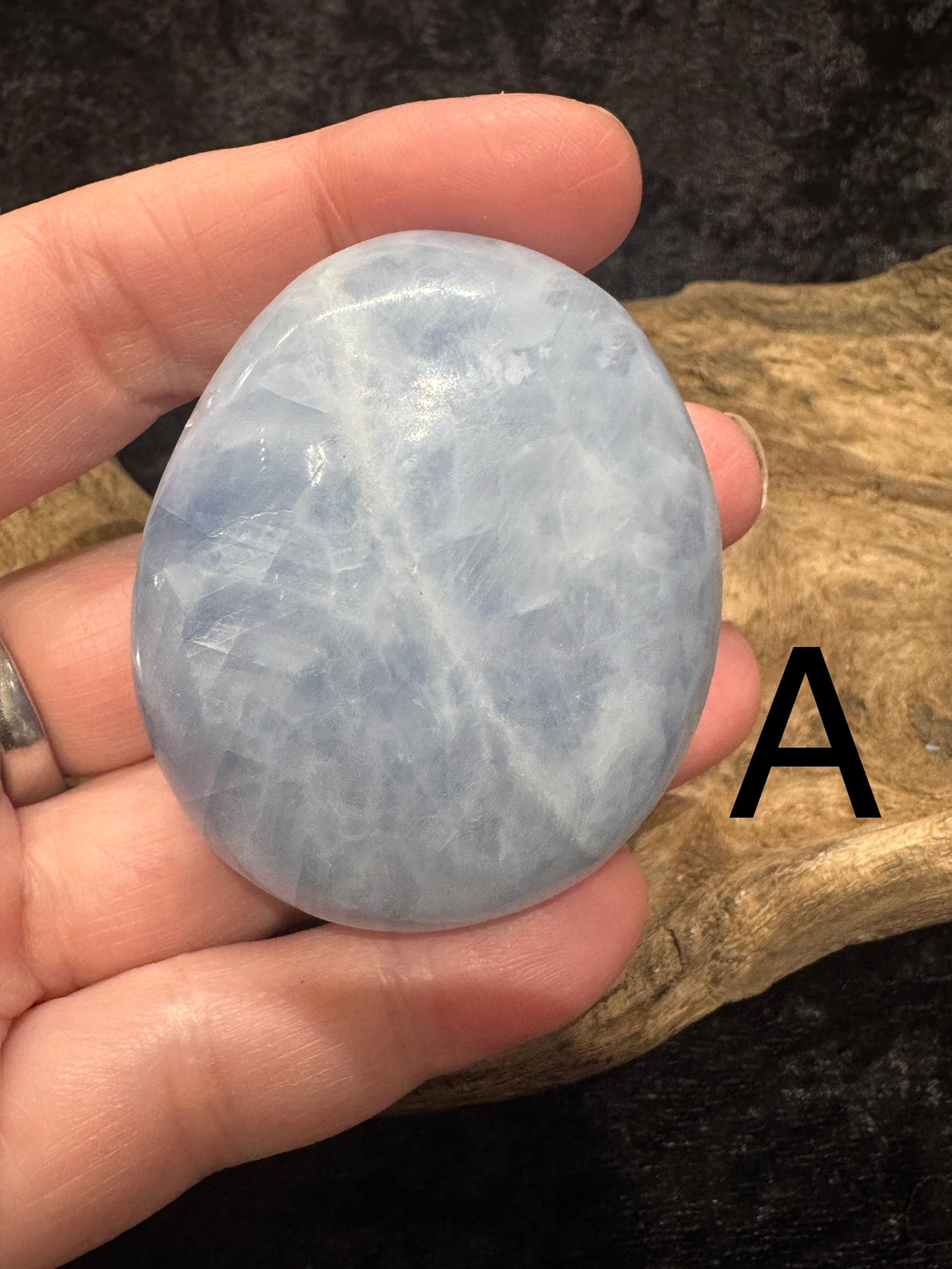 Blue calcite palm stones gallet