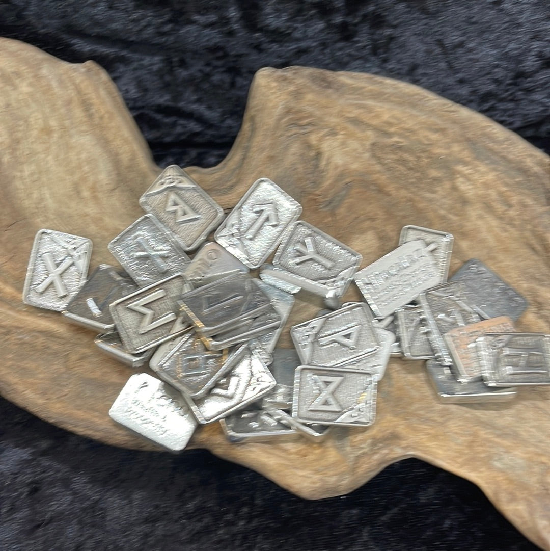 Rune pocket charms