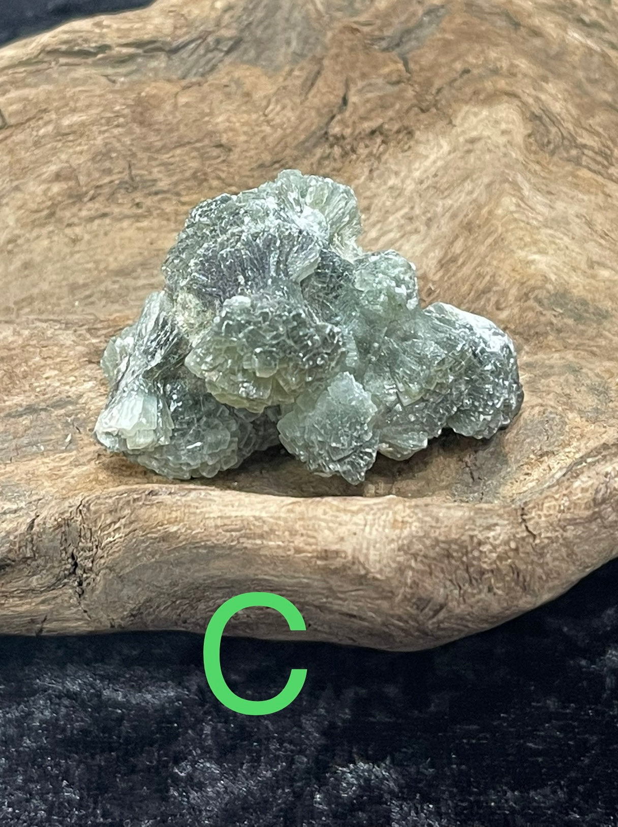 Prehnite clusters