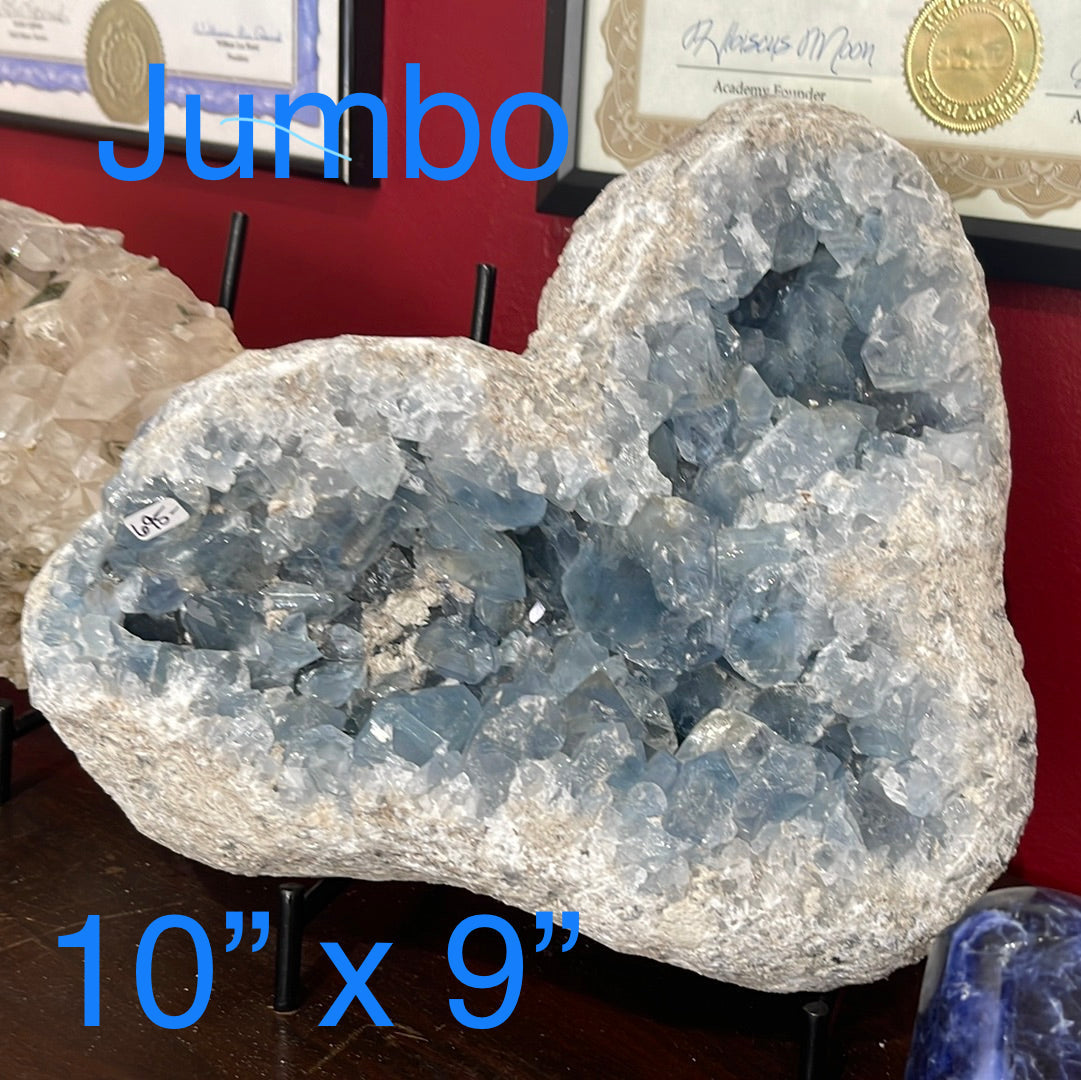 Celestite clusters