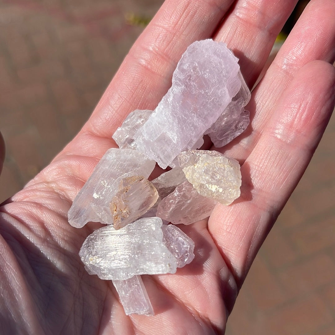 Kunzite raw