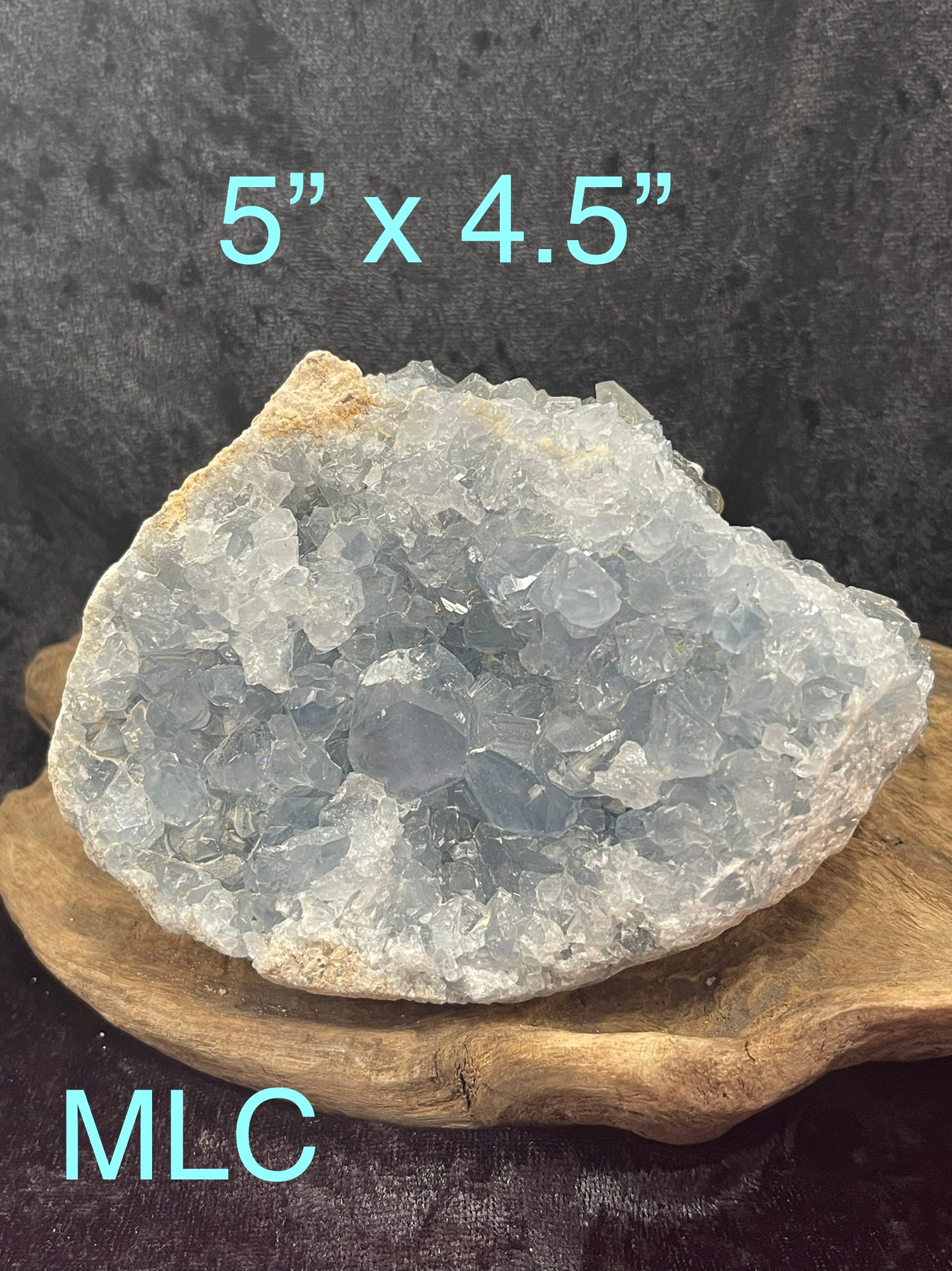 Celestite clusters