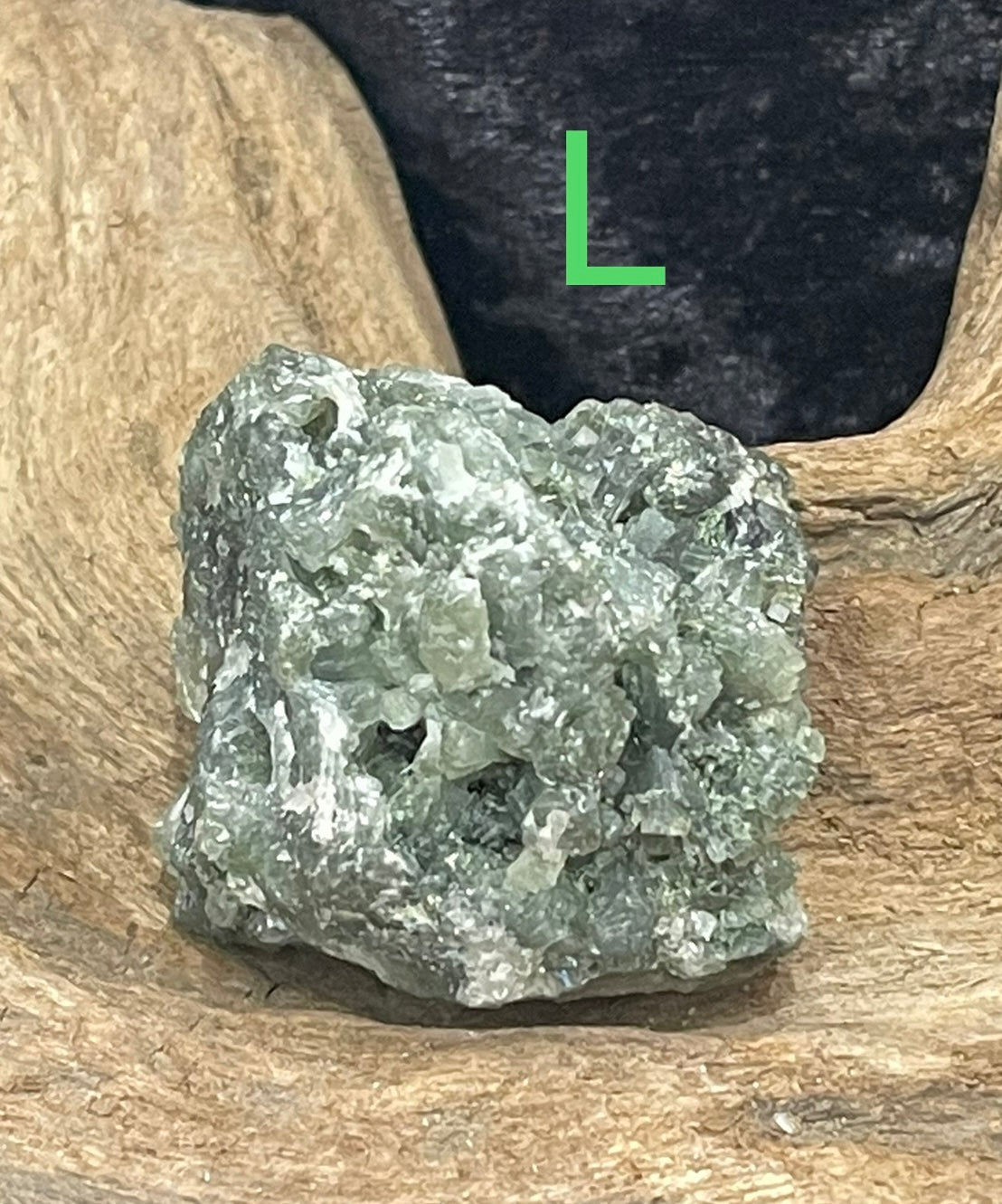 Prehnite clusters