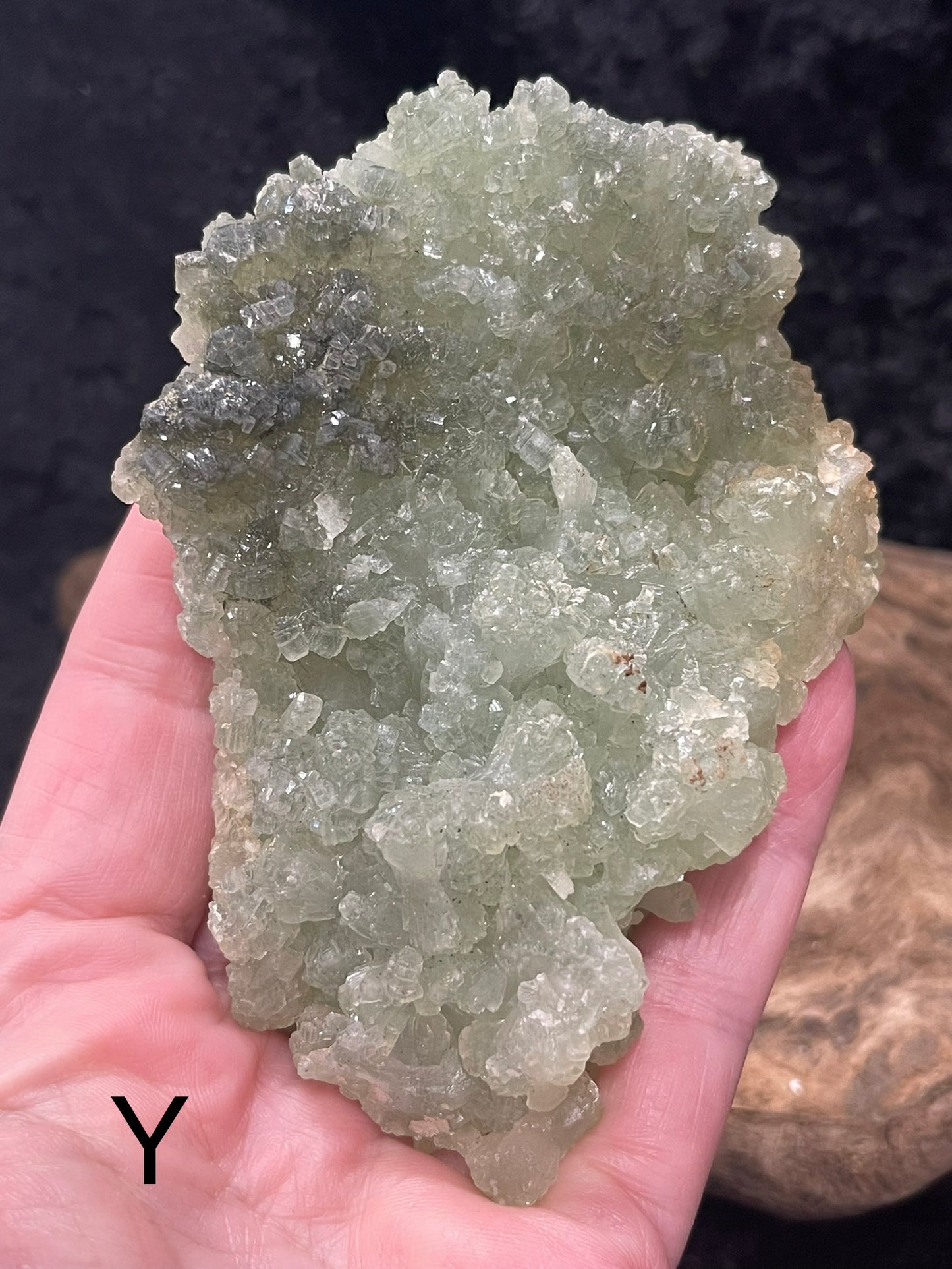 Prehnite clusters