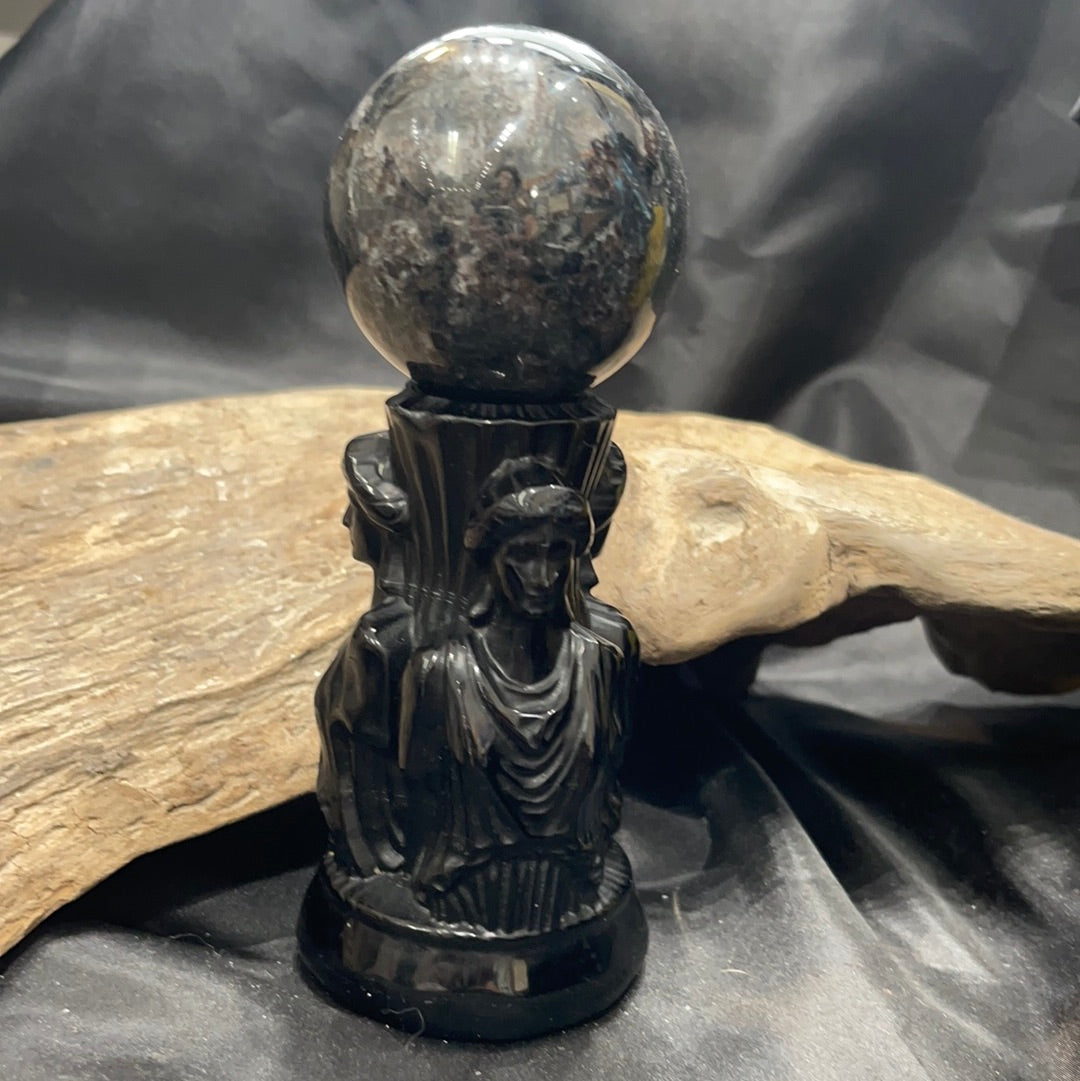 Obsidian Goddess sphere holder