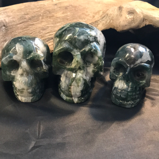 Moss Agate skull