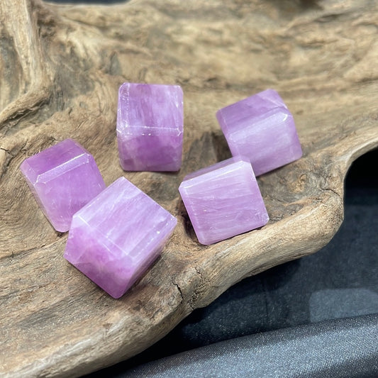 Kunzite cube